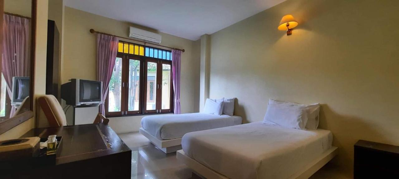 Baan Talay See Cream Resort Samut Songkhram Exteriör bild