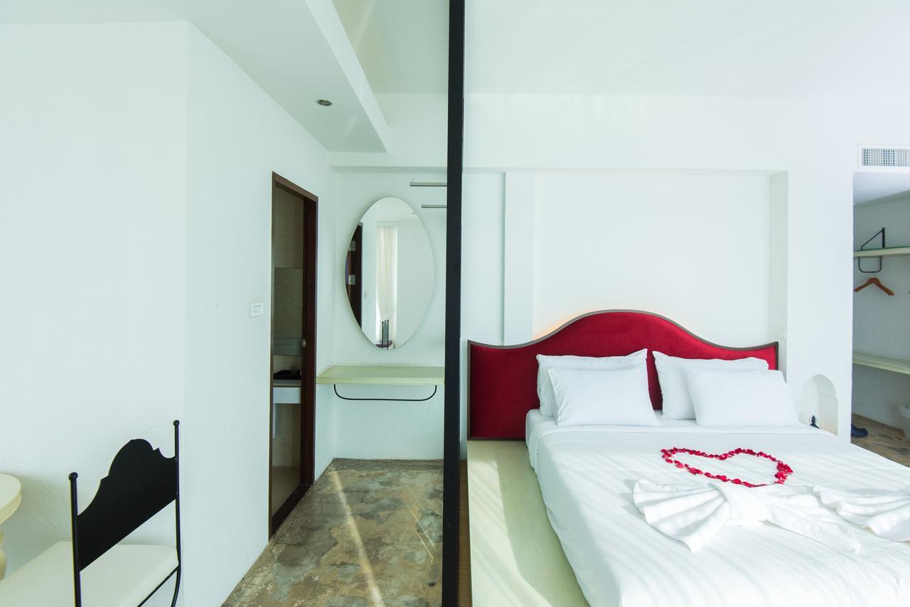 Baan Talay See Cream Resort Samut Songkhram Exteriör bild