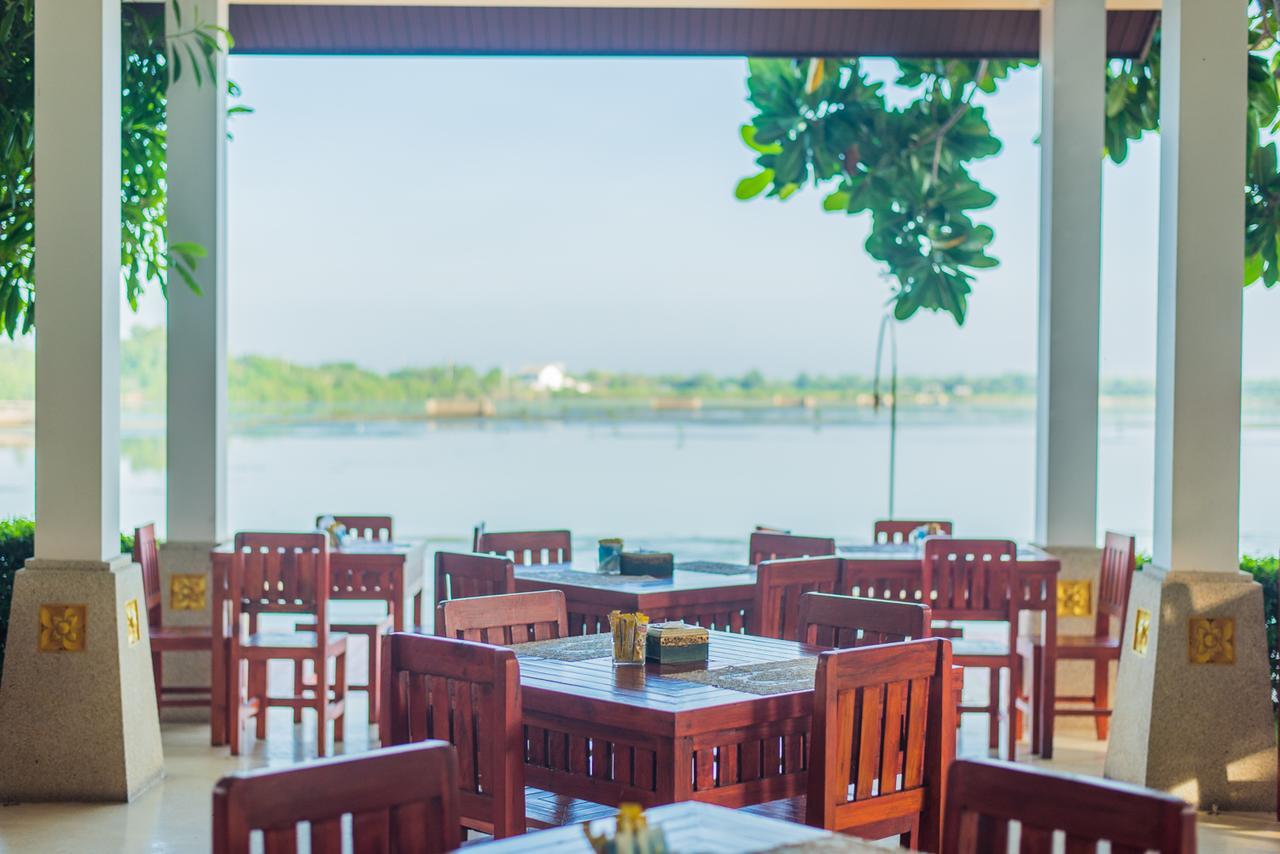 Baan Talay See Cream Resort Samut Songkhram Exteriör bild
