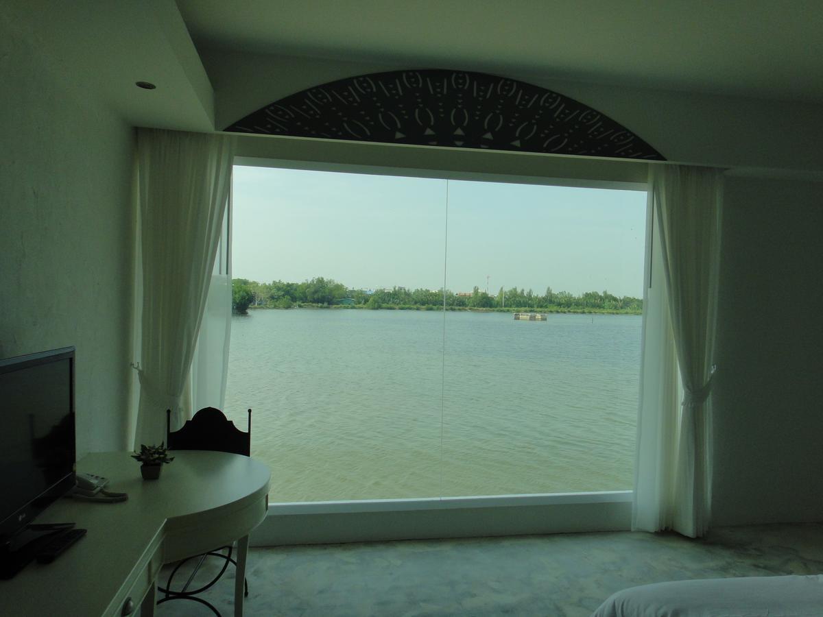 Baan Talay See Cream Resort Samut Songkhram Exteriör bild